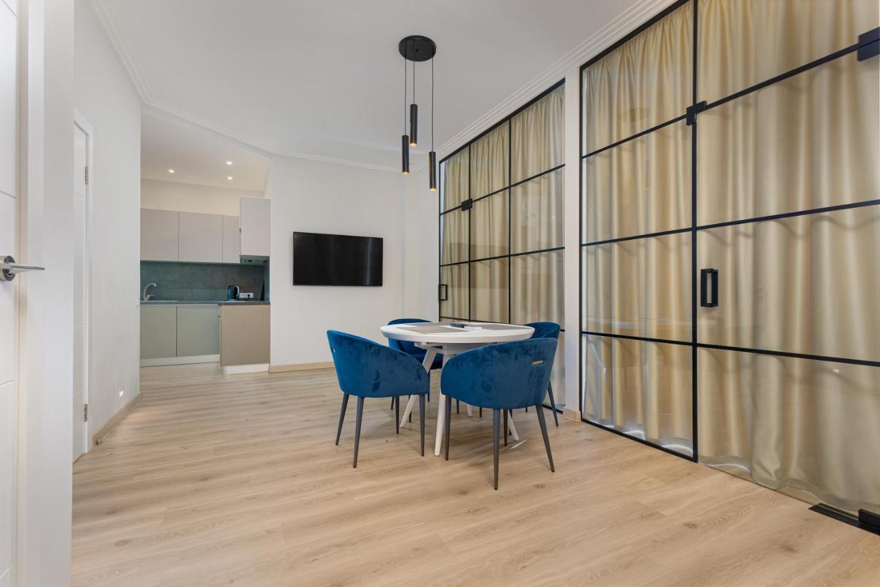 Sea Symphony Luxury 3-Bedrooms Apartment Odesa Exterior foto