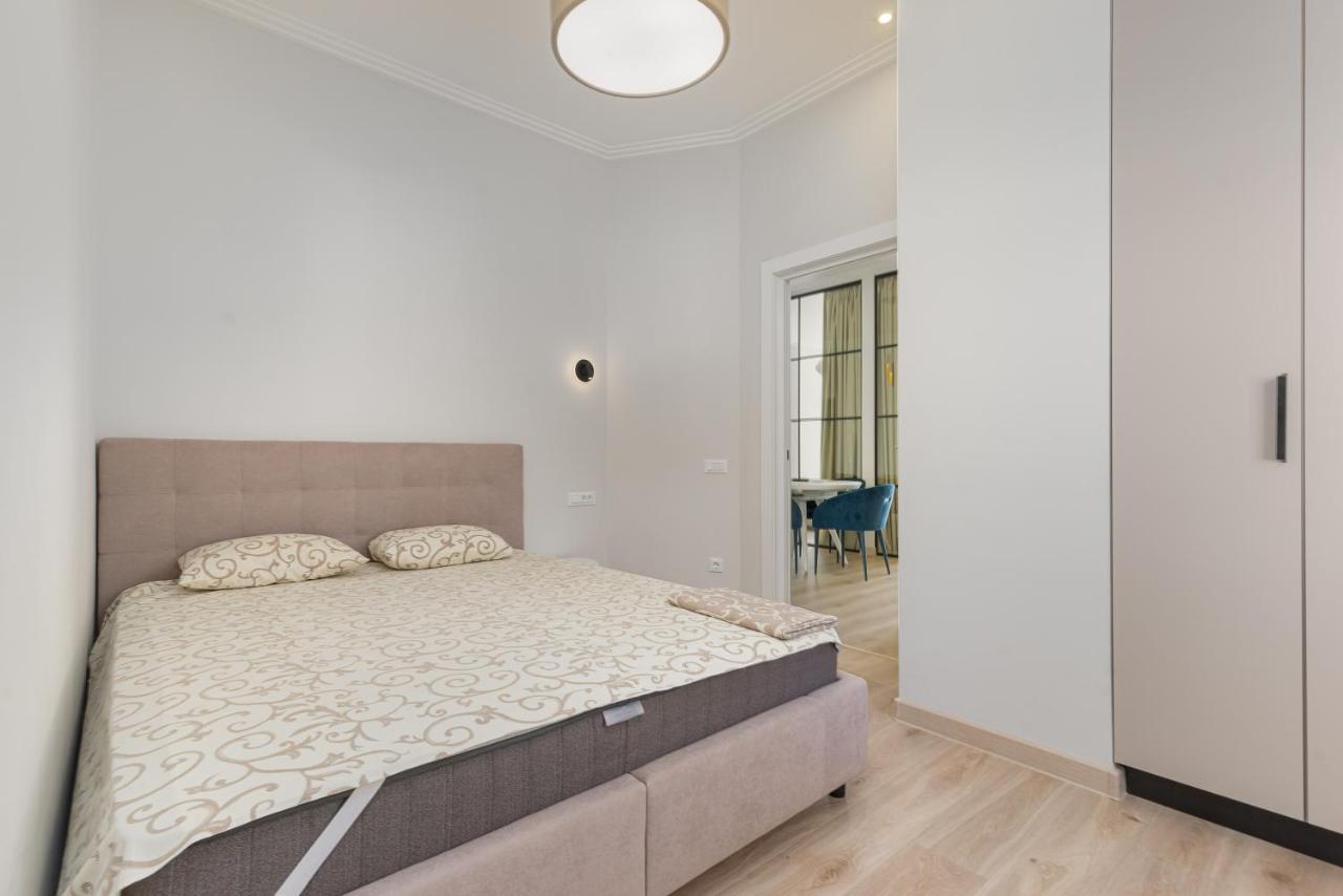 Sea Symphony Luxury 3-Bedrooms Apartment Odesa Exterior foto
