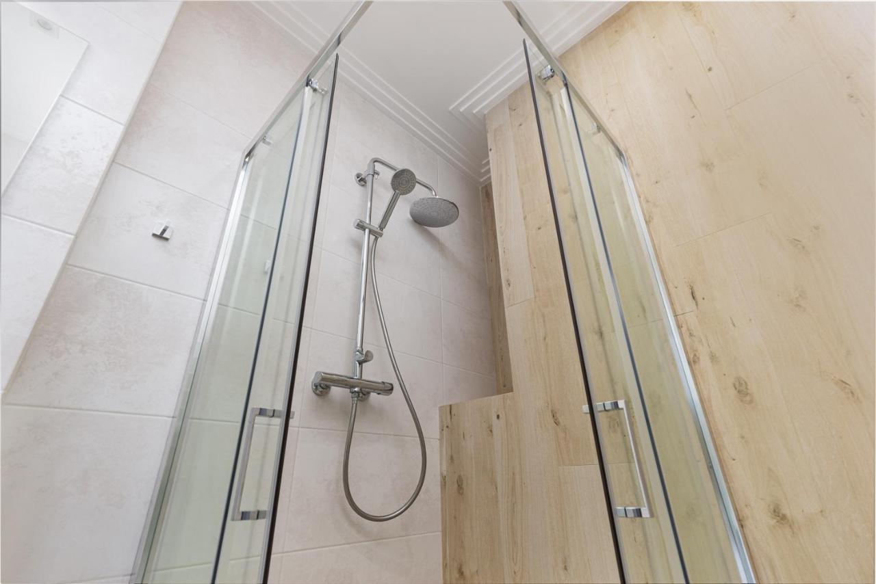 Sea Symphony Luxury 3-Bedrooms Apartment Odesa Exterior foto